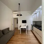Piazza del Popolo Luxury Apartment